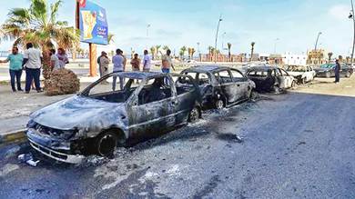 ​موجة اشتباكات وتدهور اقتصادي في ليبيا.. غضب يشتعل